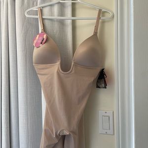 Spanx Suit Your Fancy Low Back Deep Plunge Short Shapewear